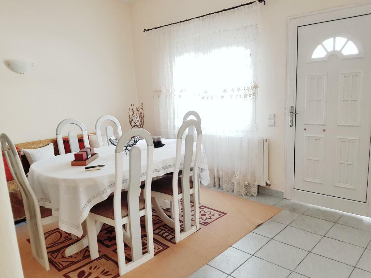Néa Péramos Anastasia'S Home מראה חיצוני תמונה