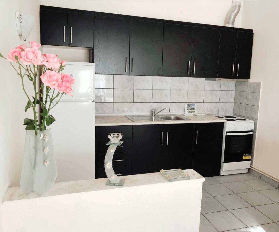 Néa Péramos Anastasia'S Home מראה חיצוני תמונה